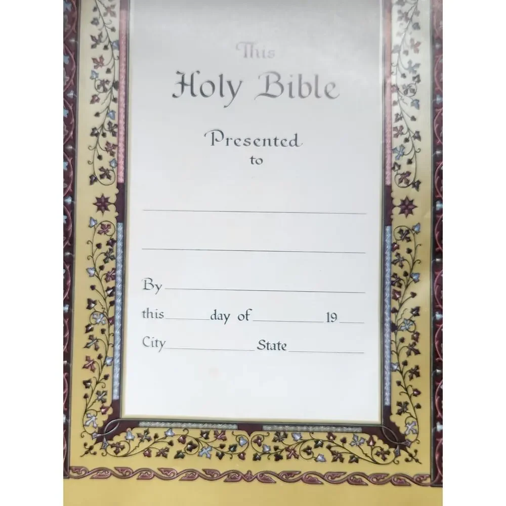 Vintage Family Holy Bible Self-Pronouncing Red Letter Dictionary